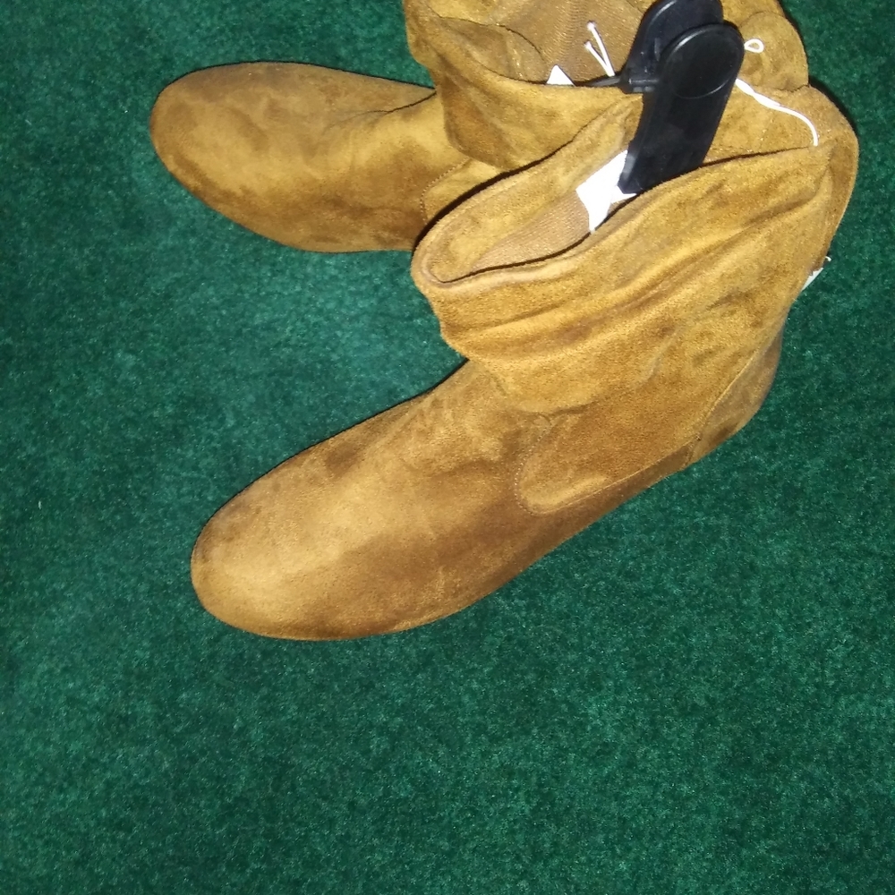 Cognac Booties